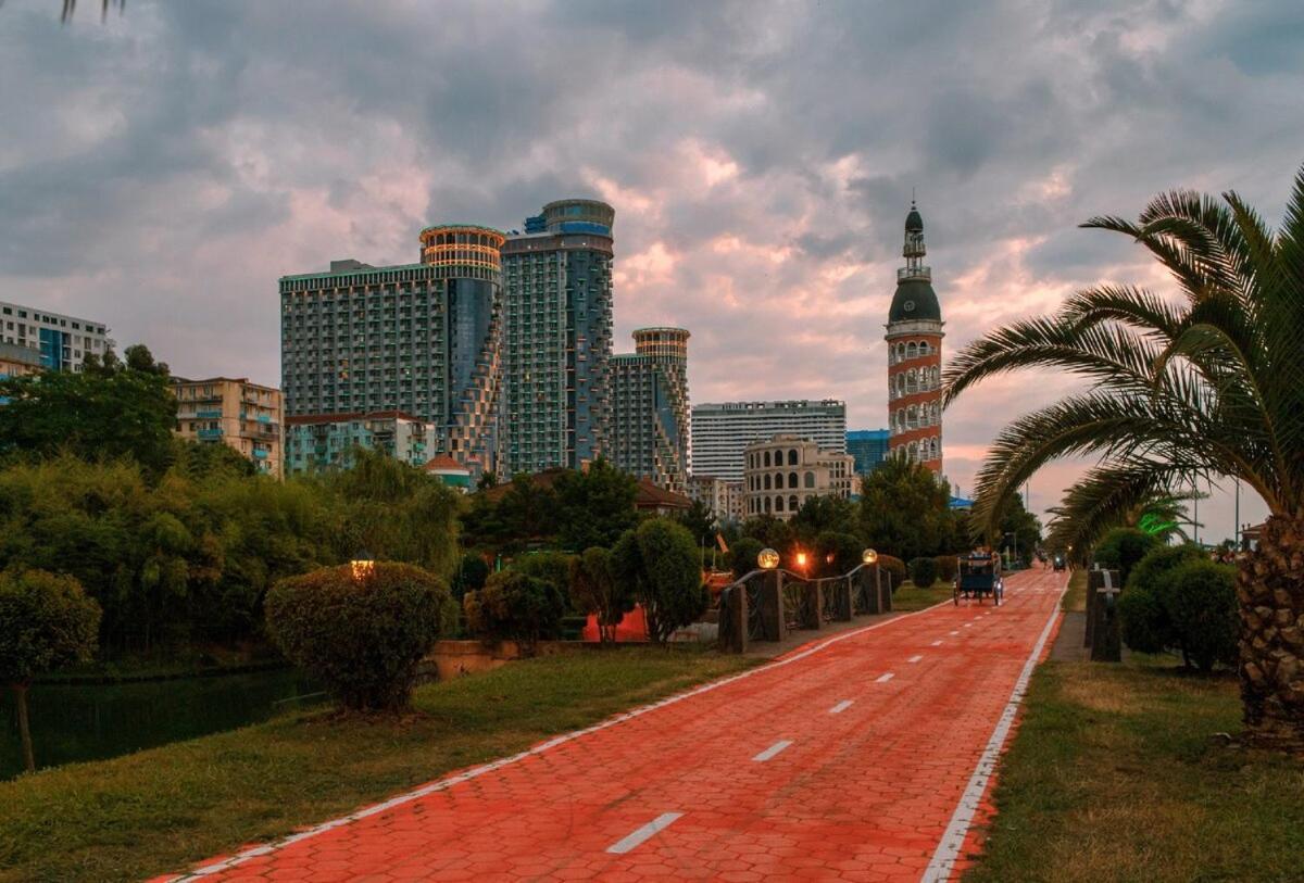 Orbi City In Batumi Luaran gambar