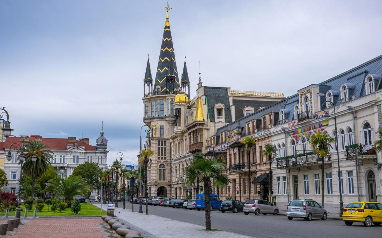 Orbi City In Batumi Luaran gambar